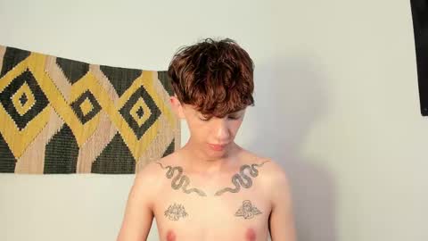 Timothy 21 years old online show from 02.21.25