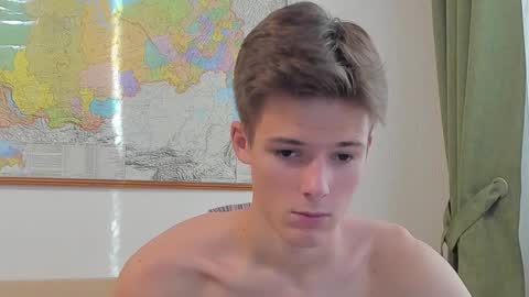 Snapshot of timytwinkboy chatting on 09.08.25 Tim online show from 09.08.25