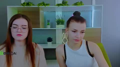 tina_golden1 online show from 03.13.26