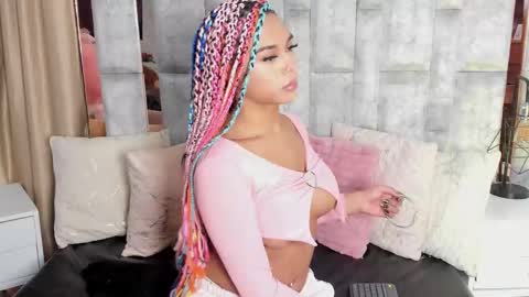 Tina noa online show from 10.14.25