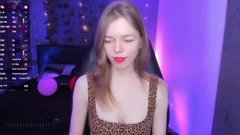 Snapshot of tina_tayllor chatting on 03.03.25 Tina Tayllor MY SHEDULEMondayTuesdaySaturdaySunday online show from 03.03.25