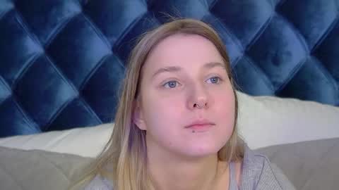 TinaBurton online show from 03.30.26