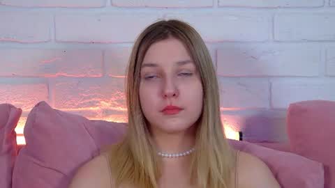 Snapshot of tinaburton chatting on 06.15.26 TinaBurton online show from 06.15.26