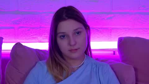 Snapshot of tinaburton chatting on 06.24.26 TinaBurton online show from 06.24.26