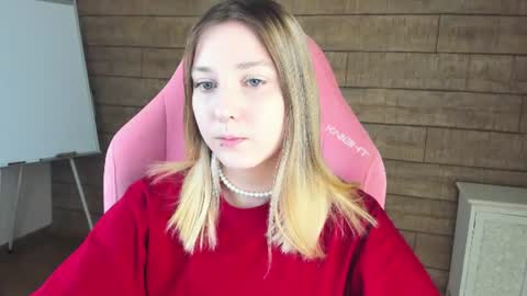 Snapshot of tinaburton chatting on 06.28.26 TinaBurton online show from 06.28.26