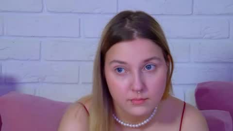 Snapshot of tinaburton chatting on 07.13.26 TinaBurton online show from 07.13.26