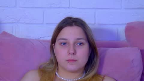Snapshot of tinaburton chatting on 07.14.26 TinaBurton online show from 07.14.26