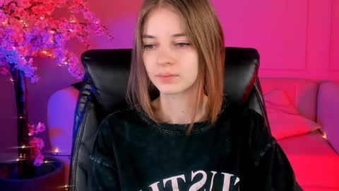 Tina Davil online show from 12.25.24