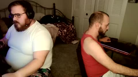 Snapshot of tingpoo chatting on 12.26.24 BeefnCock online show from 12.26.24