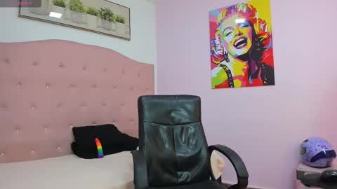 tinisweet online show from 01.07.26