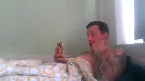 Snapshot of tinizzle86 chatting on 05.11.26 tinizzle86 online show from 05.11.26