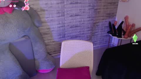 Tinna Goddess online show from 02.20.26