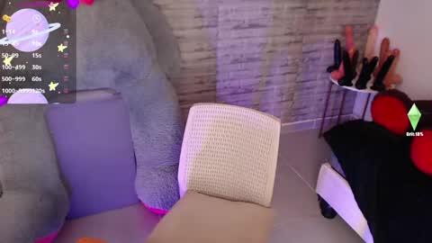 Snapshot of tinna__hottie chatting on 05.18.26 Tinna Goddess online show from 05.18.26