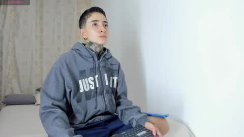 TINNY AND CANDY online show from 11.16.25