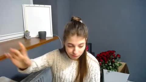 Gloria online show from 02.21.25