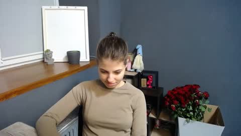 Gloria online show from 02.22.25