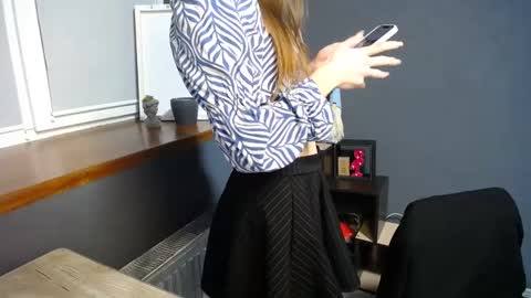 Gloria online show from 03.12.25