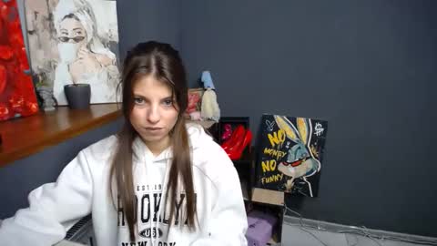 Gloria online show from 09.24.25