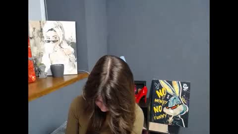 Gloria online show from 10.10.25