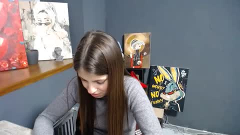 Gloria online show from 12.19.25