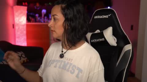 Snapshot of tiny_panther chatting on 03.12.25 Ana Molly online show from 03.12.25