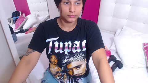 tiny_whore18 online show from 02.04.25