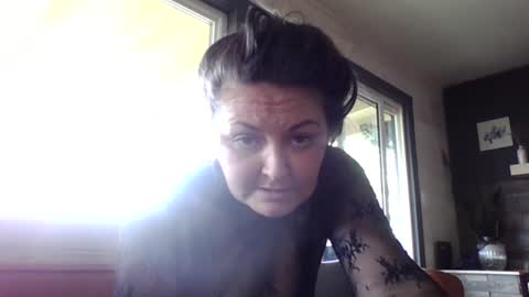 Snapshot of tinyassbossymilf chatting on 06.22.26 tinyassbossymilf online show from 06.22.26