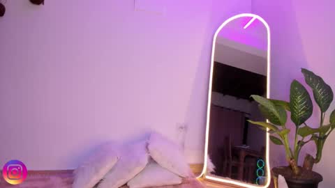 Luna  online show from 03.11.25