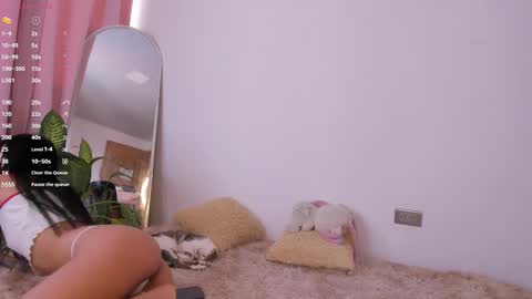 Luna  online show from 10.21.25