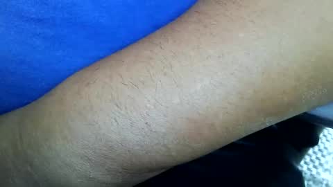 Snapshot of tinypecker6 chatting on 04.01.26 tinypecker6 online show from 04.01.26