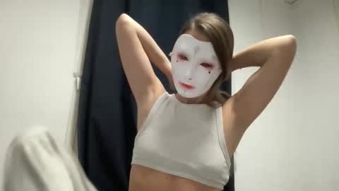 Tinks online show from 10.26.25