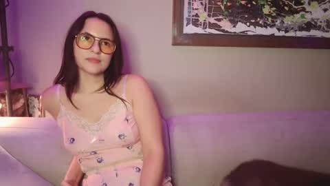 Tipsy Daisy online show from 02.09.25