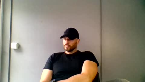 Snapshot of titan_heart chatting on 07.24.26 titan_heart online show from 07.24.26