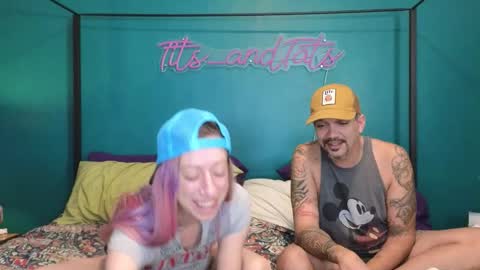 Snapshot of tits_andtats chatting on 11.05.25 Lolo and Erik online show from 11.05.25