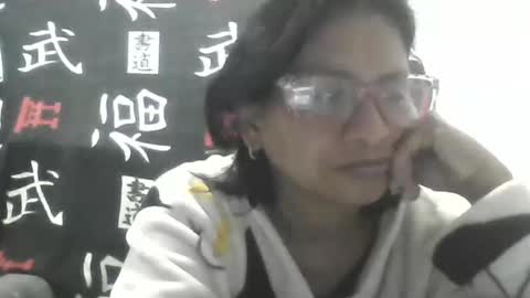Ester online show from 05.14.26