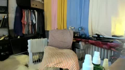 Snapshot of tittkiss chatting on 02.11.25 liebe es mich nackt vor der cam zu zeigen online show from 02.11.25