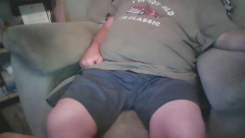 Snapshot of tittyloverr69 chatting on 03.05.25 tittyloverr69 online show from 03.05.25