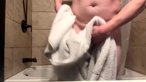 Snapshot of tittyzandbeer chatting on 02.05.25 tittyzandbeer online show from 02.05.25