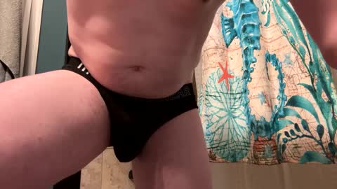 Snapshot of tittyzandbeer chatting on 09.30.25 tittyzandbeer online show from 09.30.25