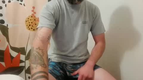 Snapshot of tj_the_man chatting on 12.14.24 TJ online show from 12.14.24