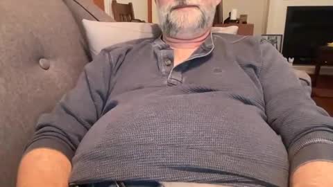 tjbear101 online show from 02.15.25