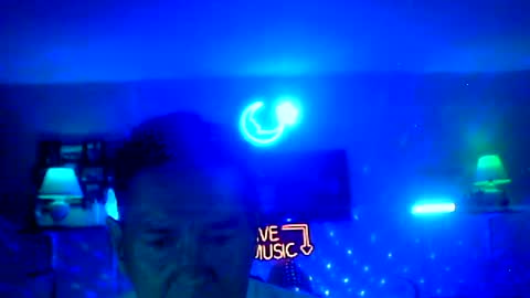 Snapshot of tkthedj chatting on 06.18.26 TK online show from 06.18.26