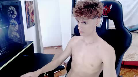 Snapshot of toadboys chatting on 02.22.26 David online show from 02.22.26