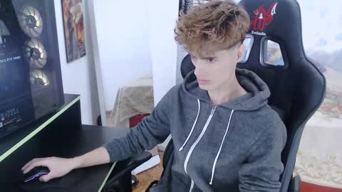 Snapshot of toadboys chatting on 02.25.26 David online show from 02.25.26