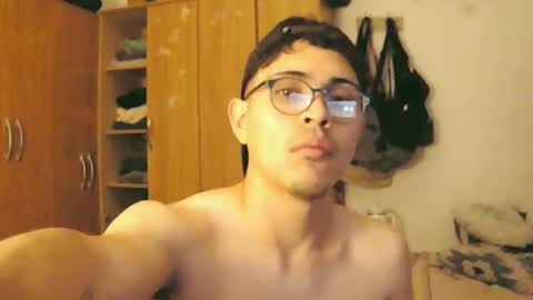 tobiasg974 online show from 10.14.25