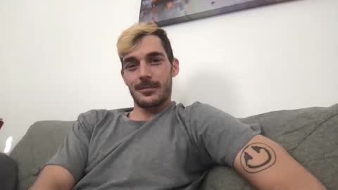 Snapshot of toddb2636 chatting on 11.30.25 toddb2636 online show from 11.30.25