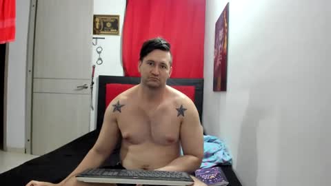 Snapshot of tokensmodels chatting on 03.10.25 angel online show from 03.10.25