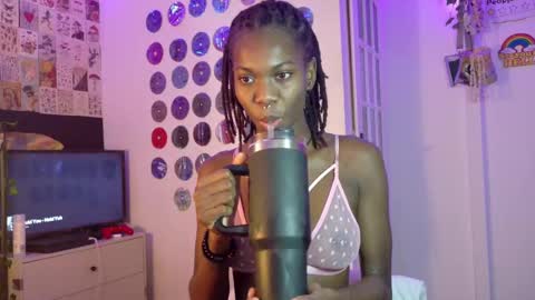 Snapshot of tokyo_wld chatting on 12.13.24 Athena Fantasy online show from 12.13.24