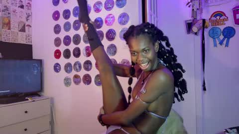 Snapshot of tokyo_wld chatting on 12.30.24 Athena Fantasy online show from 12.30.24