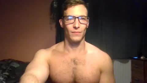 tom90ukx online show from 02.20.26